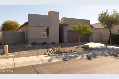 7137 S Fawn Avenue, Gilbert, AZ 85298 - Photo 2