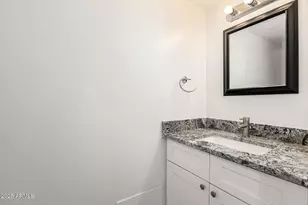 7126 N 19th Ave, Phoenix, AZ 85021 - Photo 20