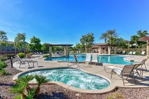 1958 W Busoni Pl, Phoenix, AZ 85023 - Photo 32