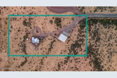 48424 N 520th Avenue, Aguila, AZ 85320 - Photo 2