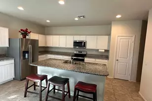 7811 West Riverside Avenue, Phoenix, AZ 85043 - Photo 4