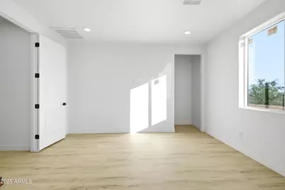 32933 W Elwood Street, Tonopah, AZ 85354 - Photo 22