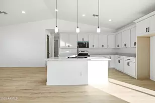 32933 W Elwood St, Tonopah, AZ 85354 - Photo 4