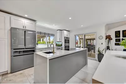 10157 E San Salvador Drive, Scottsdale, AZ 85258 - Photo 8