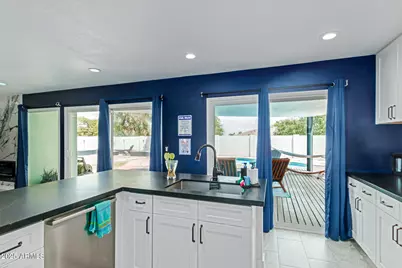 4313 E Sunrise Drive, Phoenix, AZ 85044 - Photo 14