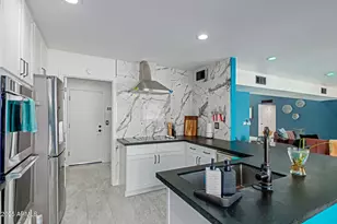 4313 E Sunrise Dr, Phoenix, AZ 85044 - Photo 12