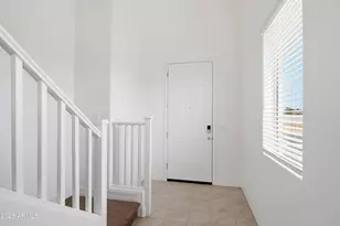 7411 W Rose Ln, Glendale, AZ 85303 - Photo 2