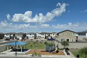 7411 W Rose Ln, Glendale, AZ 85303 - Photo 20