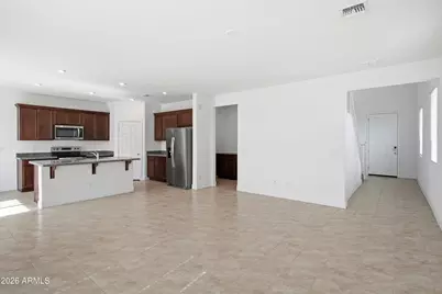 7411 W Rose Lane, Glendale, AZ 85303 - Photo 4