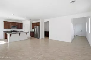 7411 W Rose Ln, Glendale, AZ 85303 - Photo 4