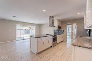 1274 E Hermosa Dr, Tempe, AZ 85282 - Photo 8