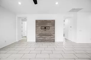 10829 W Hadley St, Avondale, AZ 85323 - Photo 6