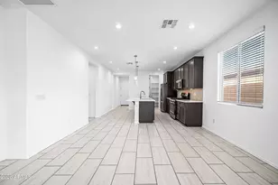 10829 W Hadley St, Avondale, AZ 85323 - Photo 8