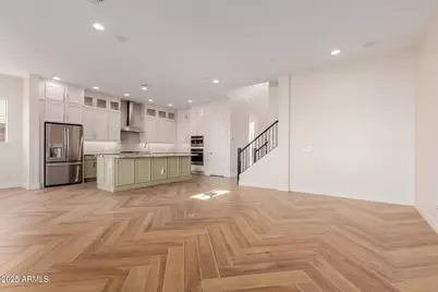 13218 W Golden Puma Trail, Peoria, AZ 85383 - Photo 10