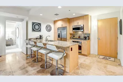 7121 E Rancho Vista Drive #2002, Scottsdale, AZ 85251 - Photo 10