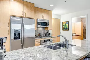 7121 E Rancho Vista Dr, Scottsdale, AZ 85251 - Photo 12