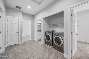 1013 E Odeum Ln, Phoenix, AZ 85040 - Photo 14