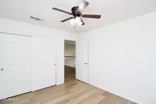 4237 E Rockledge Rd, Phoenix, AZ 85044 - Photo 16