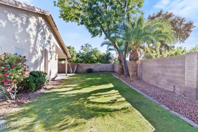 4523 E Bighorn Avenue, Phoenix, AZ 85044 - Photo 30