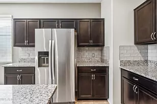 31027 W Mulberry Dr, Buckeye, AZ 85396 - Photo 12