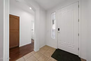 1642 W Windsong Dr, Phoenix, AZ 85045 - Photo 10