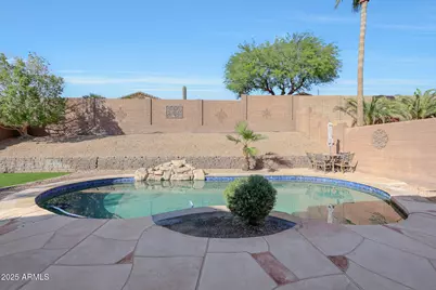 1642 W Windsong Drive, Phoenix, AZ 85045 - Photo 46