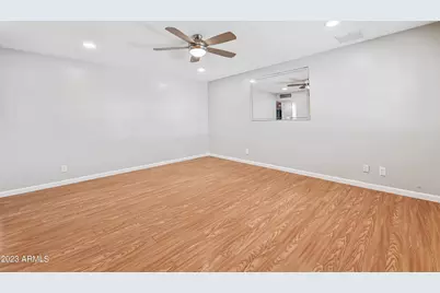 1227 E Las Palmaritas Drive, Phoenix, AZ 85020 - Photo 2