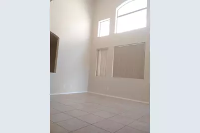 1922 N 106th Lane, Avondale, AZ 85392 - Photo 4