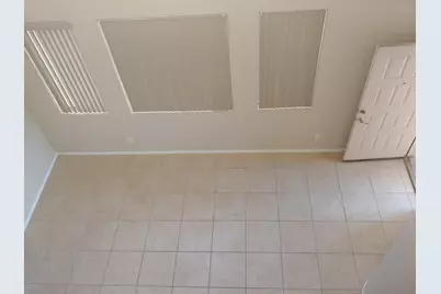 1922 N 106th Lane, Avondale, AZ 85392 - Photo 6
