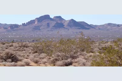 1152 S Colorado Road #-, Golden Valley, AZ 86413 - Photo 32