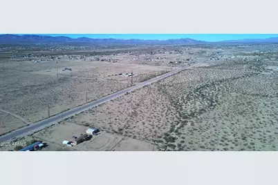 1152 S Colorado Road #-, Golden Valley, AZ 86413 - Photo 20