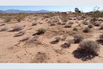 1152 S Colorado Road #-, Golden Valley, AZ 86413 - Photo 30