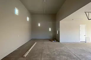 28328 N 220th Ave, Wittmann, AZ 85361 - Photo 6