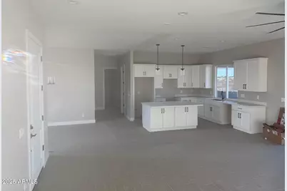 28328 N 220th Avenue, Wittmann, AZ 85361 - Photo 10