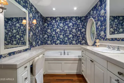 516 W Lawrence Road, Phoenix, AZ 85013 - Photo 24