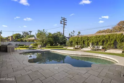 516 W Lawrence Road, Phoenix, AZ 85013 - Photo 46