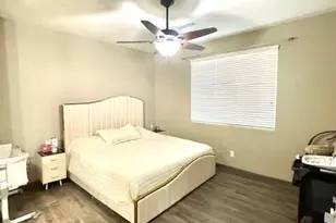 9368 W Sweetwater Dr, Peoria, AZ 85381 - Photo 24