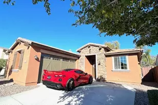 9368 W Sweetwater Dr, Peoria, AZ 85381 - Photo 4