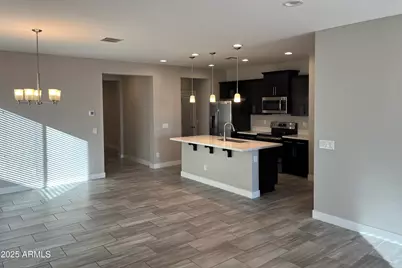 3865 S 183rd Drive, Goodyear, AZ 85338 - Photo 2