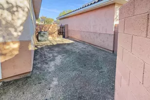 13613 W Cypress St, Goodyear, AZ 85395 - Photo 26