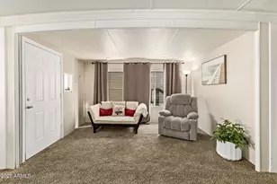 10401 N Cave Creek Rd, Phoenix, AZ 85020 - Photo 6