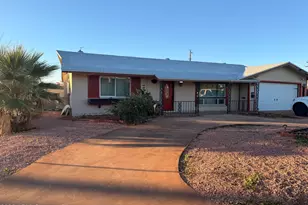 10656 W Connecticut Ave, Sun City, AZ 85351 - Photo 4