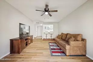 4610 N 68th St, Scottsdale, AZ 85251 - Photo 10