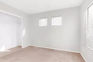 1072 W Windhaven Ave, Gilbert, AZ 85233 - Photo 6