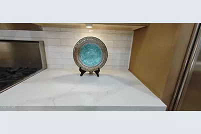 136 E Desert Wind Drive, Phoenix, AZ 85048 - Photo 18