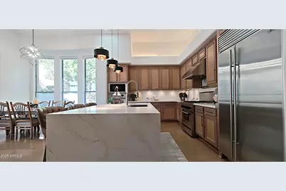 136 E Desert Wind Drive, Phoenix, AZ 85048 - Photo 8