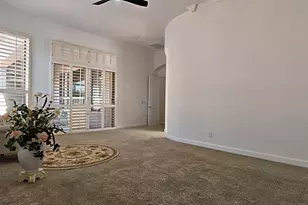 136 E Desert Wind Dr, Phoenix, AZ 85048 - Photo 30