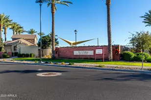 2548 S Betty St, Gilbert, AZ 85295 - Photo 36