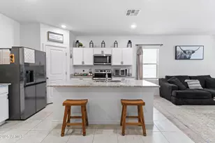 16617 W Desert Mirage Dr, Surprise, AZ 85388 - Photo 4