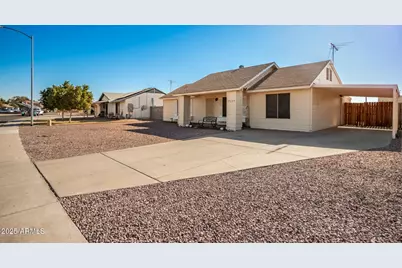 7137 W Mercer Lane, Peoria, AZ 85345 - Photo 4